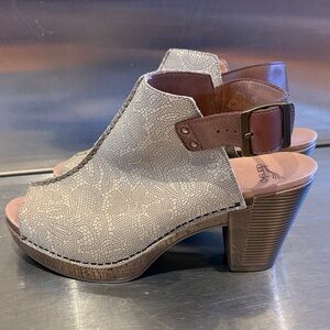 Dansko Reggie Peep-Toe Mules Sz 42 (12)